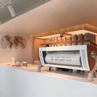 香港必衝！西環絕美海景咖啡廳% Arabica🌊☕️