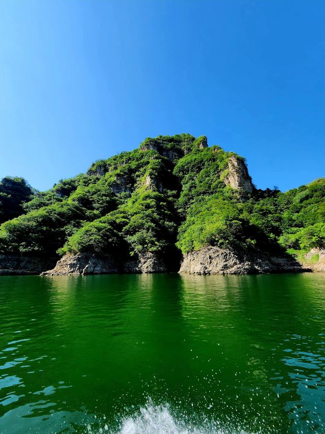 潘家口：當長城墜入碧波的詩行