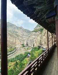 千年古寺懸空奇觀