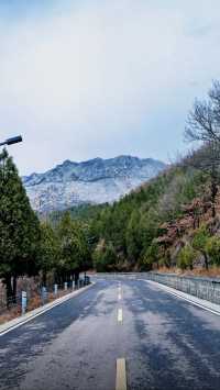 中嶽嵩山2025第一場雪