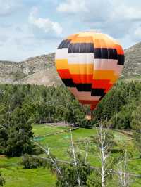 闖進神明打翻的調色盤|可可託海的一天