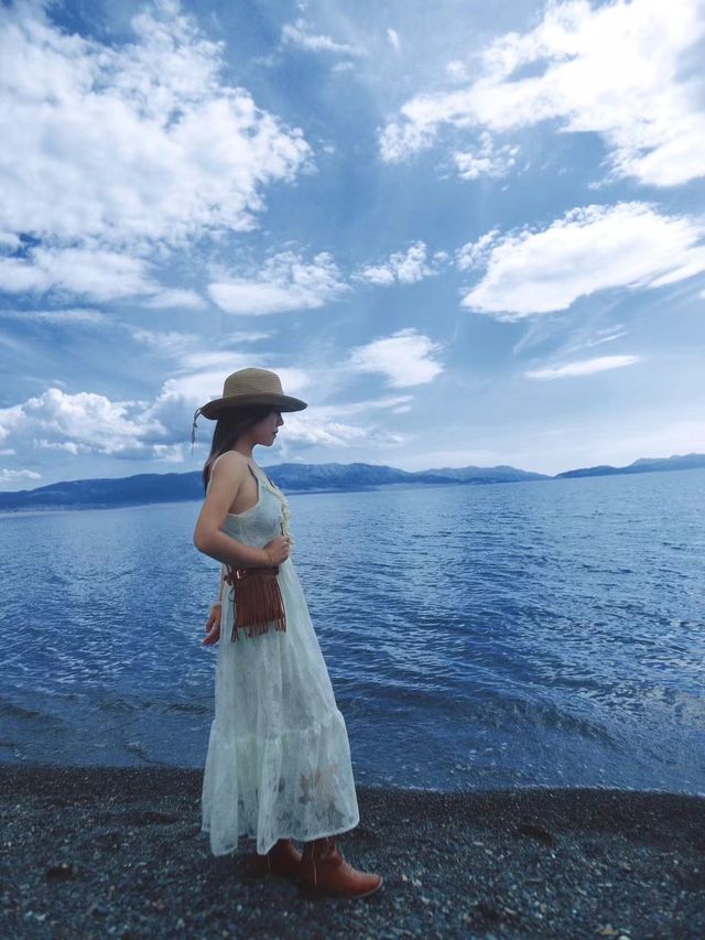 賽里木湖藍眼淚 賽里木湖藍眼淚