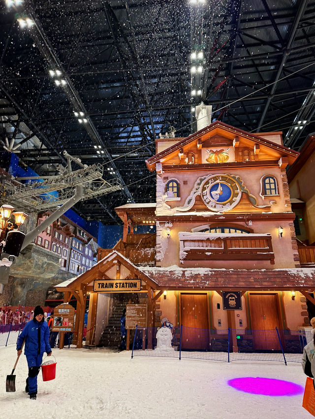 Крупнейший в мире крытый горнолыжный комплекс. Шанхай🇨🇳