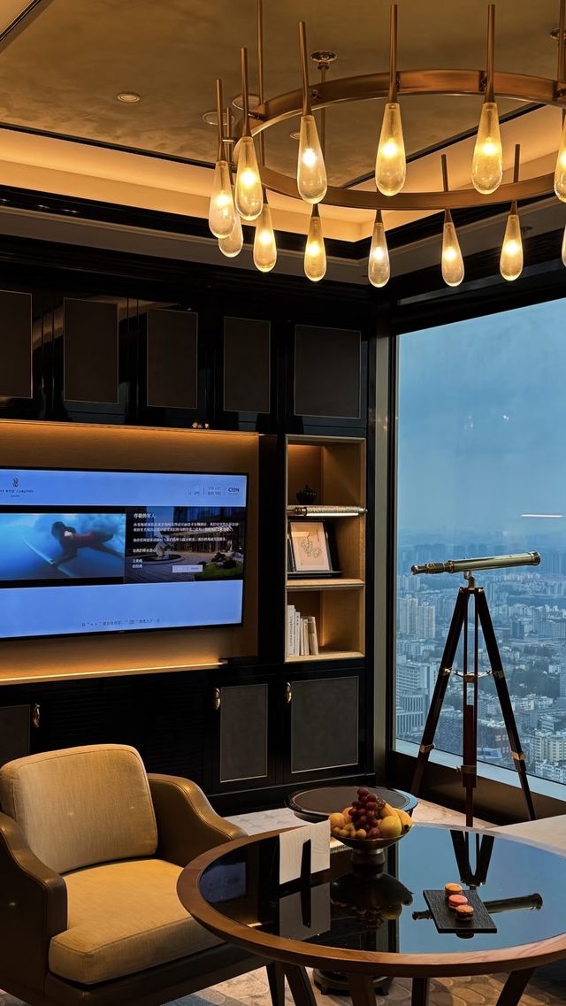 夜晚的南京麗思卡爾頓充滿寧靜與華麗 夜晚的南京麗思卡爾頓充滿寧靜與華麗