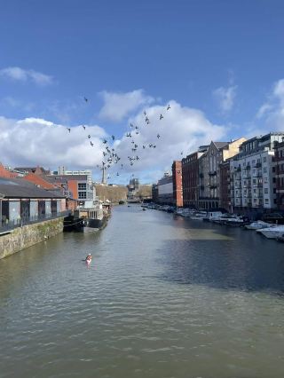 Bristol: Listening to the Pulse of a City Between Graffiti and Echo Walls