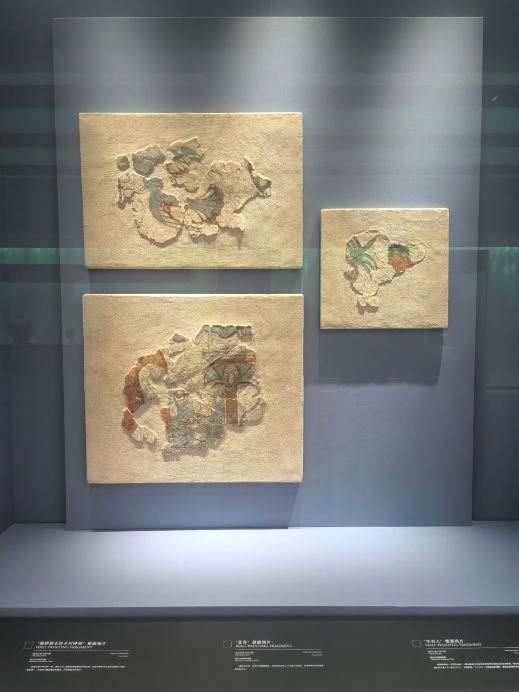ギリシャの磁器製の 人形　アンテイーク　ベナキ 美術館 の複製　コレクター用 杭州で5000年前のギリシャのミニマルアートを見られて、本当に価値が