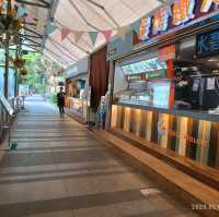 碧潭水灣湖邊享受午餐或晚飯