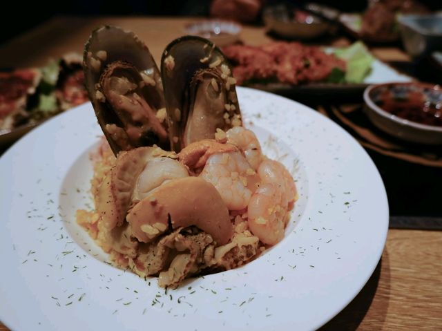 日本風滿滿制身燒物居酒屋