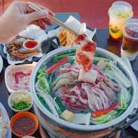 บึงดอนตูม คาเฟ่ หมูกระทะ 