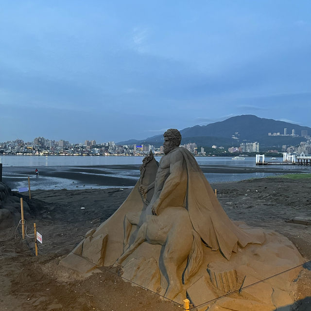 放暑假，來八里左岸公園玩