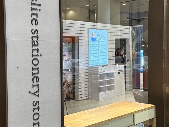 書局｜誠品書店  By CoStudio