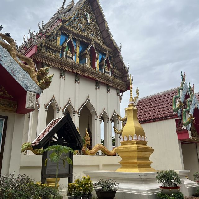 วัดศรีชมภูองค์ตื้อ