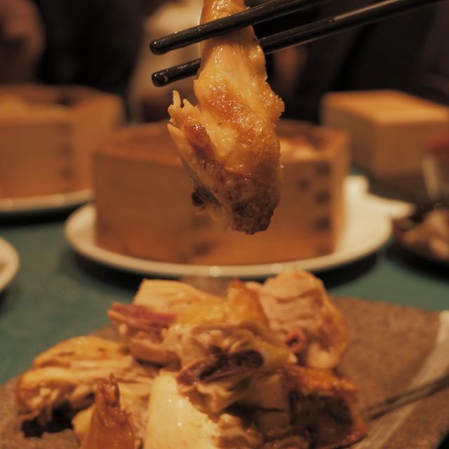 山頂賞夜景嘆雅致點心，晚市套餐好抵食