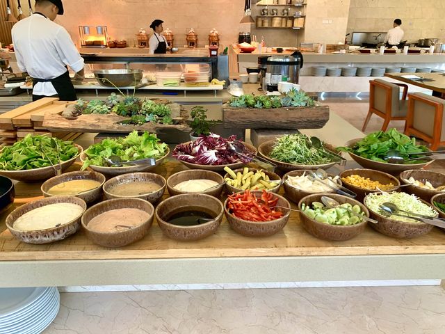 ベトナム　ベトナム観光　JW Marriott Hotel Hanoi  JW cafeの朝食は最高！