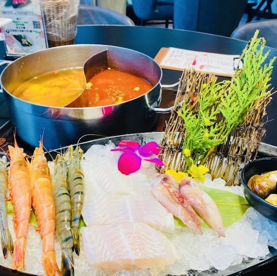 新馬辣經典麻辣鴛鴦鍋～台中公益店
