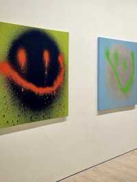 Saatchi Gallery - London 