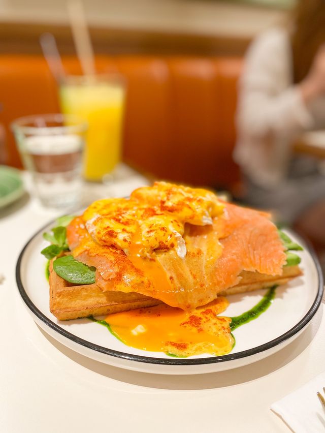 《🧡沙田歐陸風cafe🍹｜招牌楓糖漿煙肉漢堡🍔& 打卡抹茶梳乎厘》