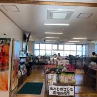 【淡路島】絶景も淡路島土産も堪能できる花さじきテラス館