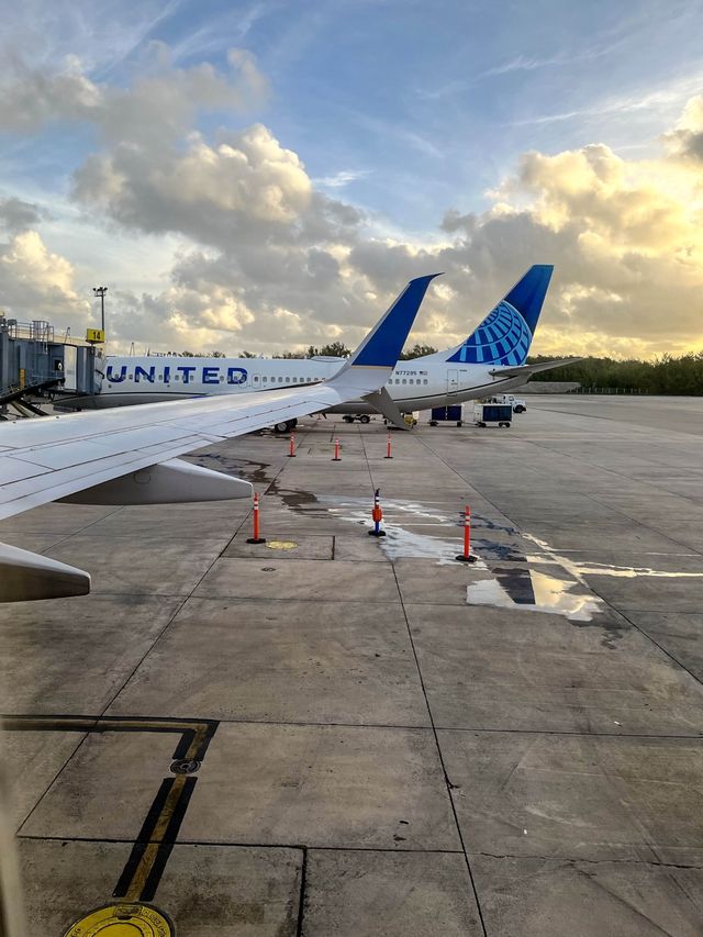 【グアム】アメリカンなレトロ飛行機！ユナイテッド航空搭乗レポ