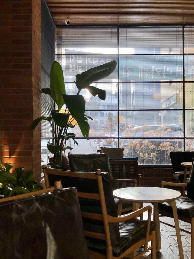 따뜻한 분위기의 미사 카페 ‘길’ ☕
