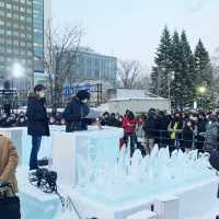 札幌　札幌観光　2023さっぽろ雪まつり　さっぽろテレビ塔とのコラボが素晴らしい