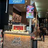 Chill @ Indo vibes popular cafe @ airport