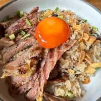 ขาวัวหม้อไฟ เมนูพิเศษของร้านข้าวขาวัว บ้านโบราณ