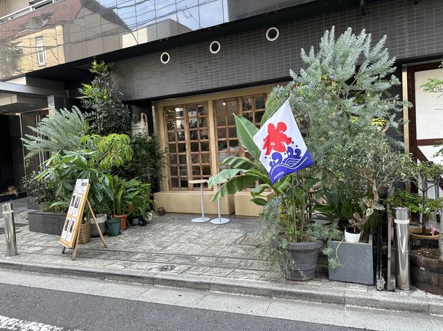 東京・新宿区。『車力門通り』を歩く。