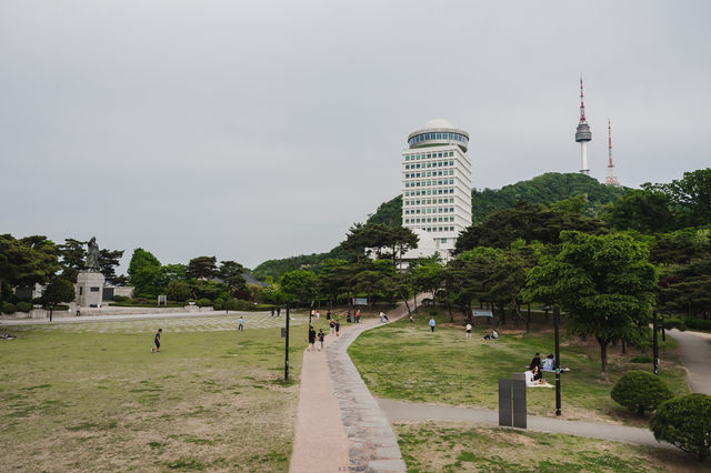 นัมซานทาวเวอร์ N Seoul Tower