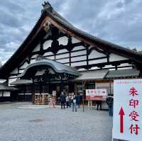 Tofuku-ji: Zen Tranquility Blooms
