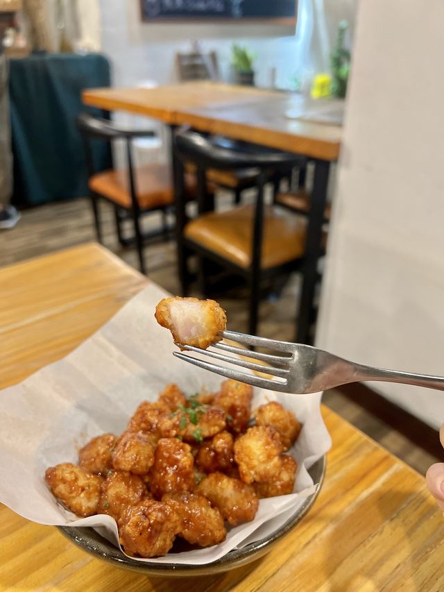  荔枝角隱世西餐