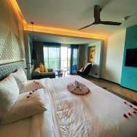 🏢 Funky Modern Beach Resort