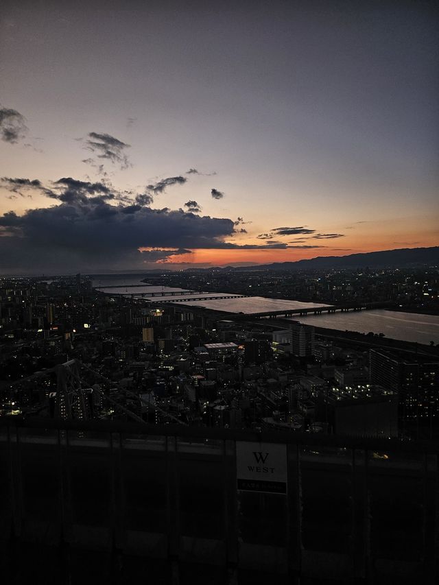 오사카 노을 명소 우메다공중정원에서 추억 잔뜩🙌