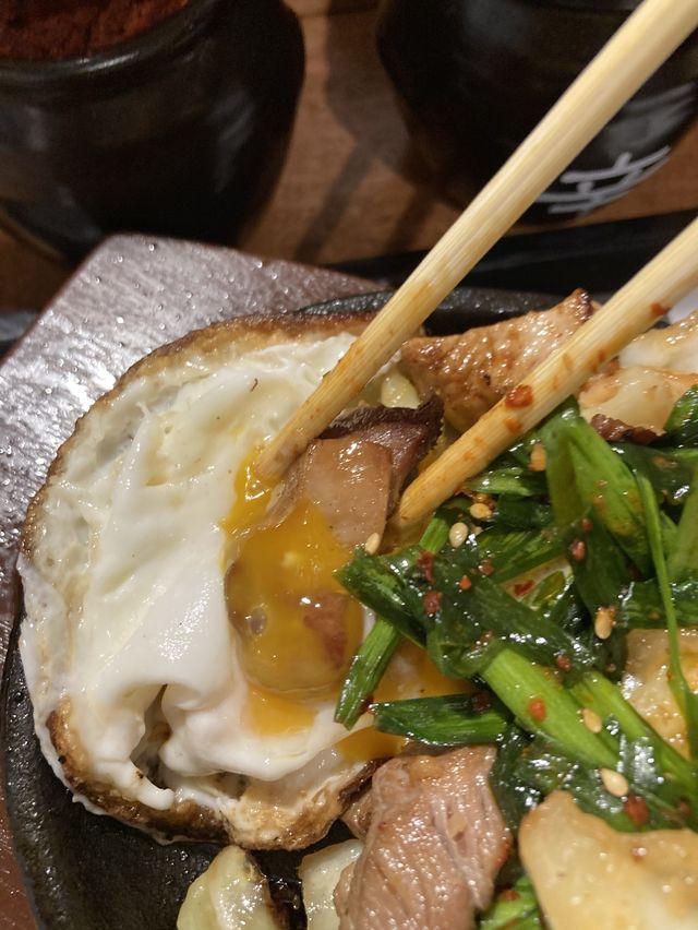 일본에서 건너온 스테미나 철판구이 맛집 ‘비쿠리야’