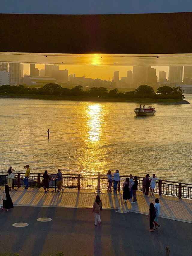 Odaiba Shopping and entertainment paradise !