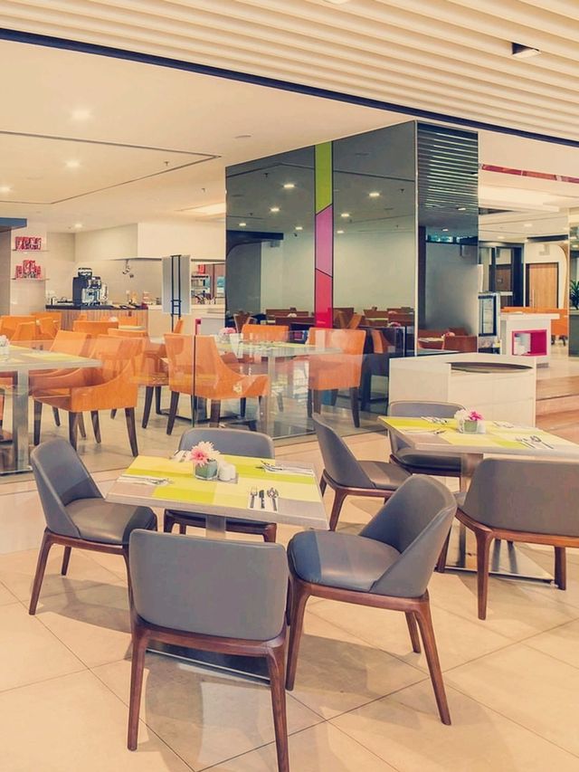 Oakwood Hotel & Residence KL