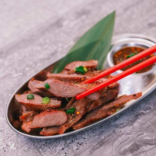 ก๋วยเตี๋ยวแม่คุณเจริญ เนื้ิอพรีเมียม ตัวเมืองระยอง
