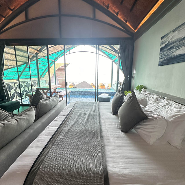 Leaf Lake Kan Resort (ลีฟ เลค กาญจน์ รีสอร์ท)