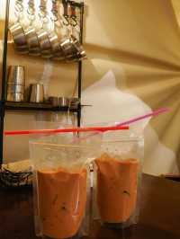 【在室內露營嘆泰式下午茶】