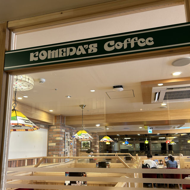 🍞무료 토스트 제공 코메다커피