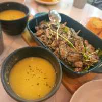 喺度做乜 whatsup cafe📍尖沙咀