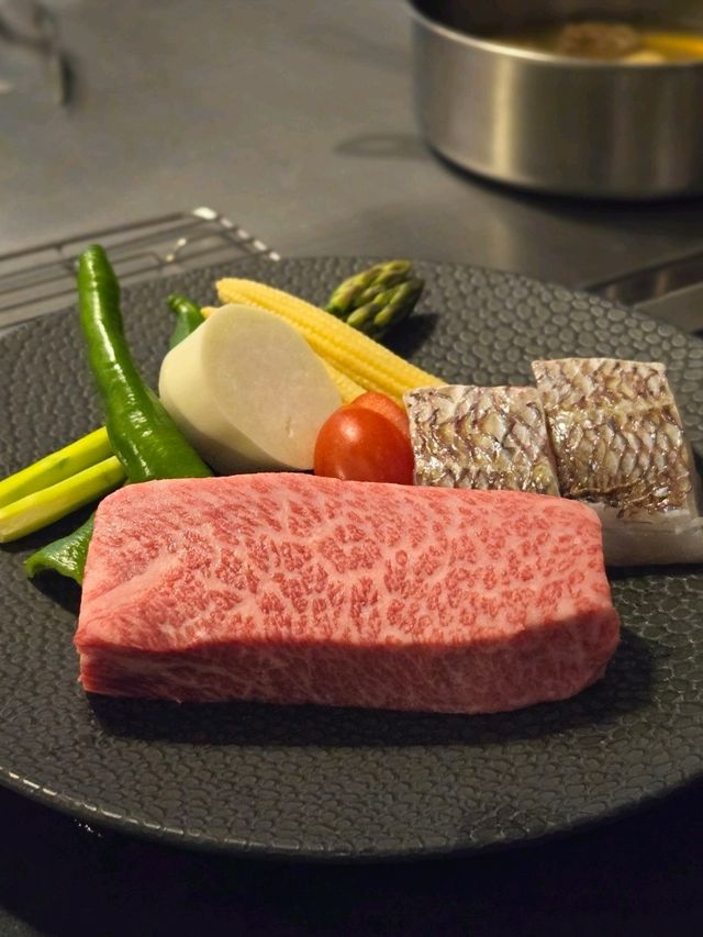銀座にオープンした鉄板焼屋さん