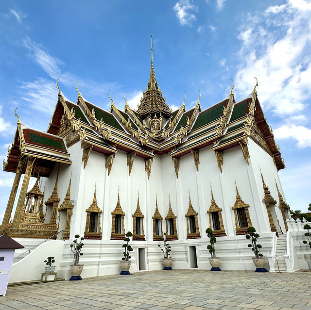 【タイ/バンコク】ワットプラケオと同敷地にある、タイ国内で最も権威のある宮殿「王宮」