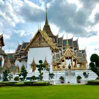 【タイ/バンコク】ワットプラケオと同敷地にある、タイ国内で最も権威のある宮殿「王宮」