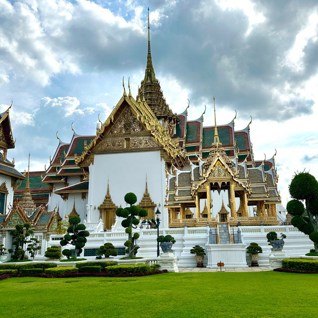 【タイ/バンコク】ワットプラケオと同敷地にある、タイ国内で最も権威のある宮殿「王宮」