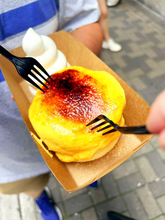 Am.Pm Hong Kong Creme Brûlée Soufflé 