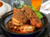  Arun Thai Cuisine  อาหารไทยใจกลางเมือง