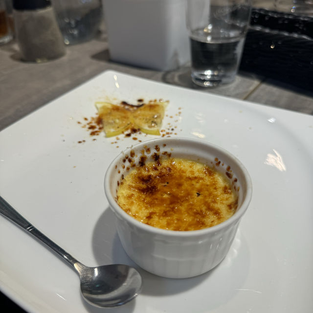 新北市新莊的創意義大利🇮🇹料理菲斯特義式料理餐廳！簡約時尚！