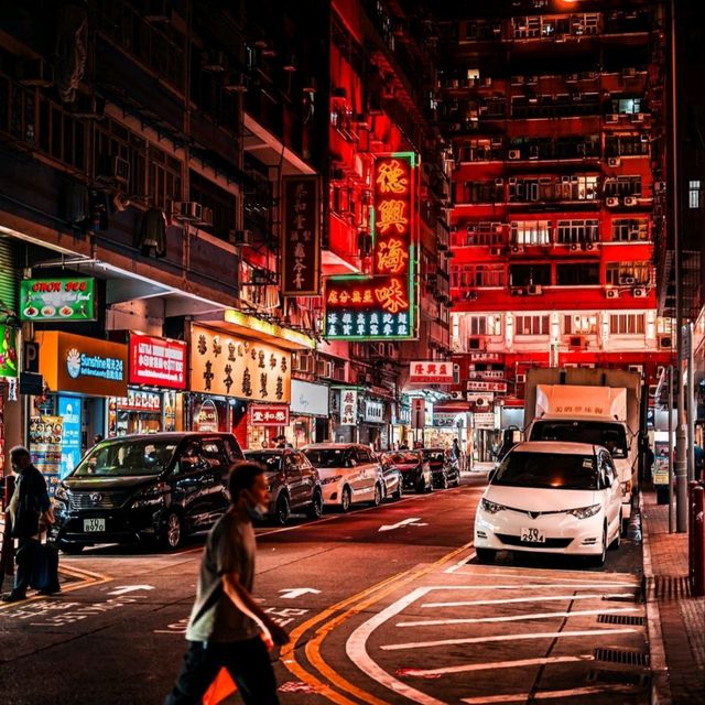 Hong Kong: A City of Vibrant Contrasts