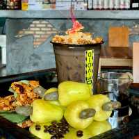 “De-void Cafe&Bar”